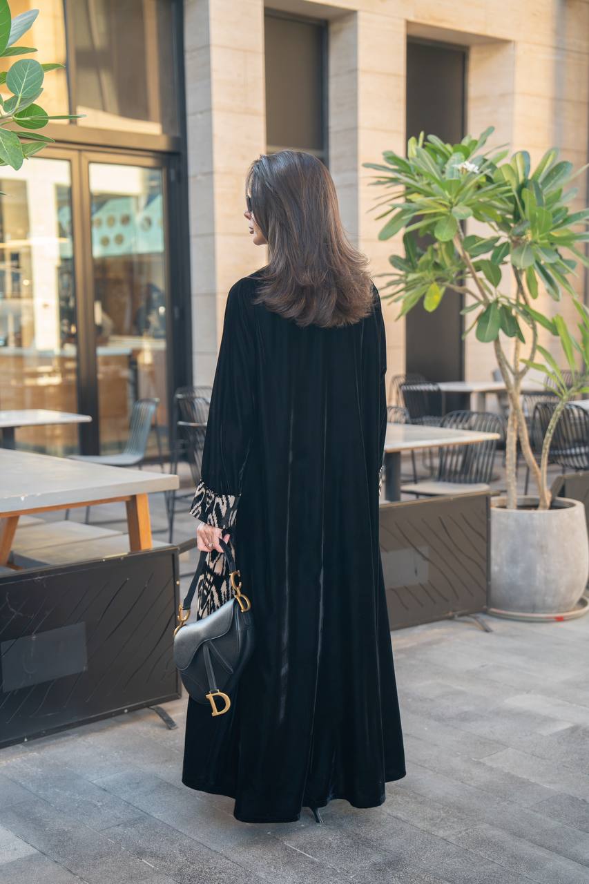 Black velvet abaya with hand embroidery. C:IB359