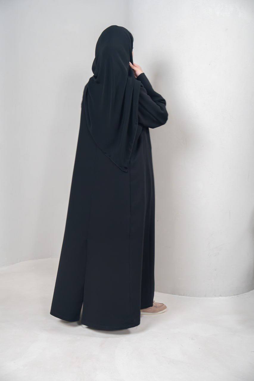 عباية بخام كريب ، باللون الاسود  C:IB343