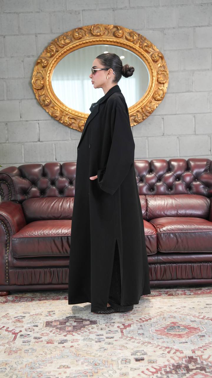 Black crepe abaya, free size. C:398