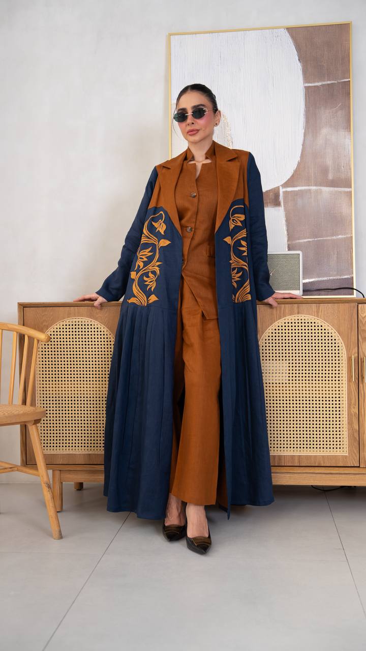 Linen abaya in navy blue with embroidery. C:405