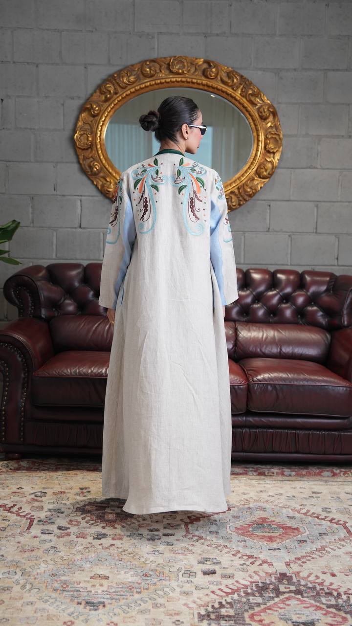 Linen abaya in light beige with embroidery. C:397