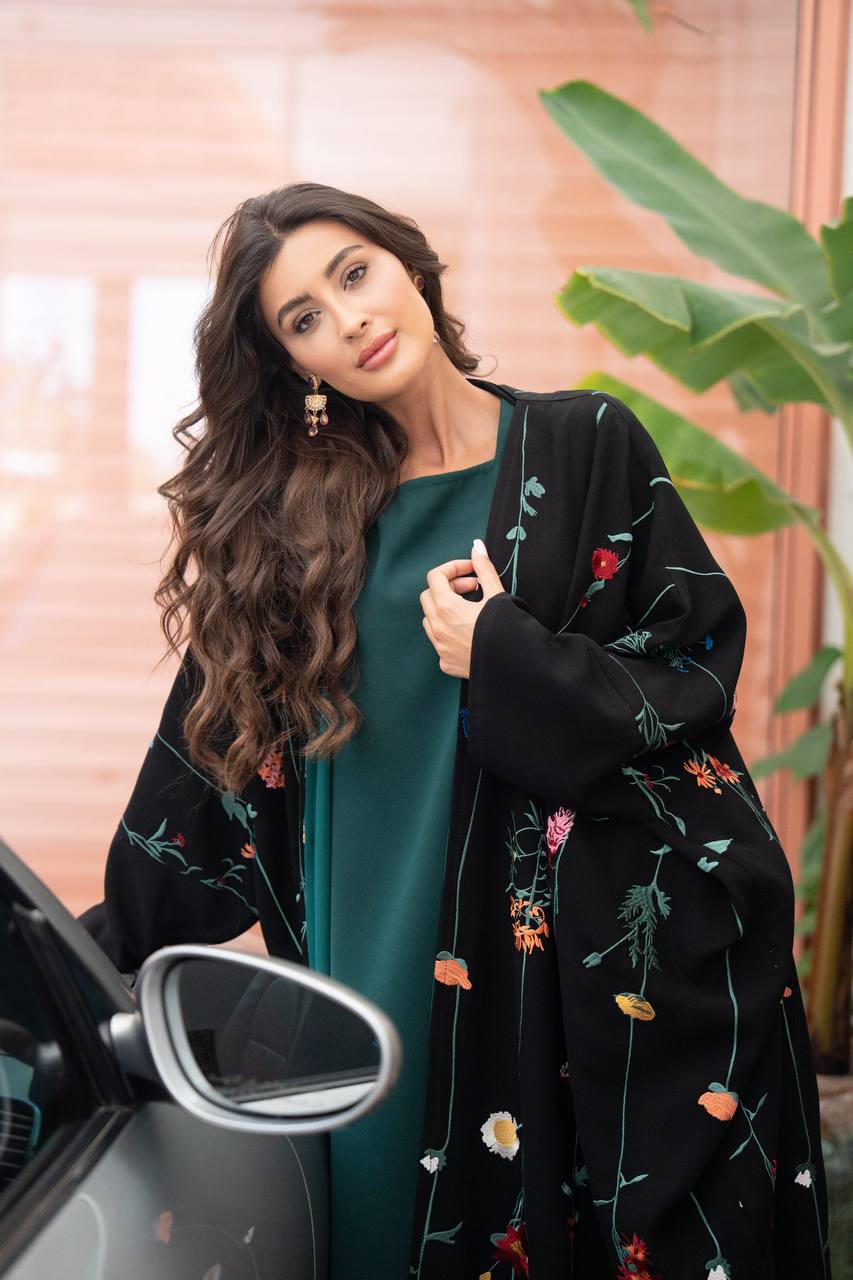 Black linen abaya bisht with embroidery.C:419