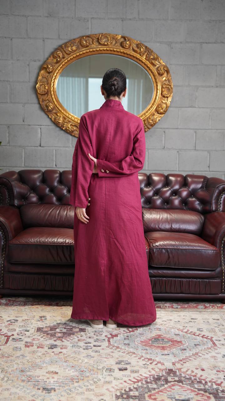 Burgundy linen trench coat. C:393