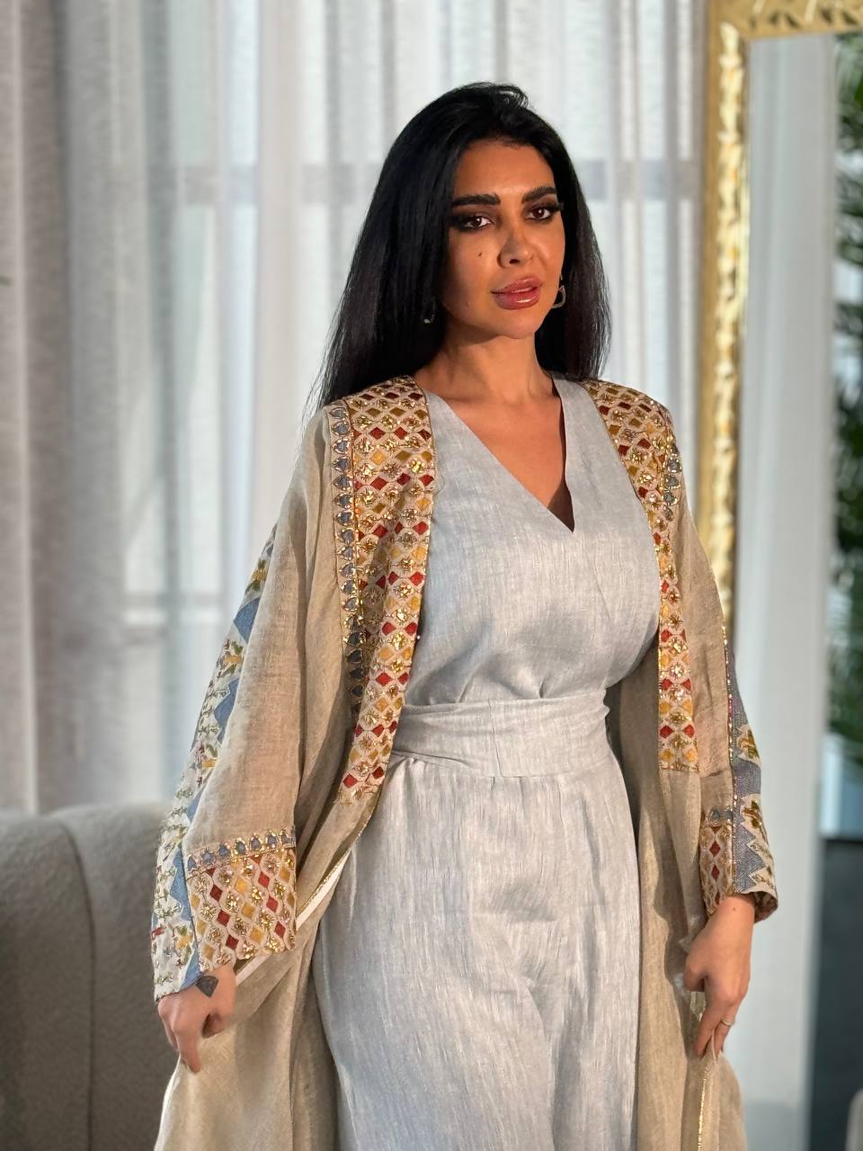 Beige linen bisht with embroidery and beading IB139 Beage