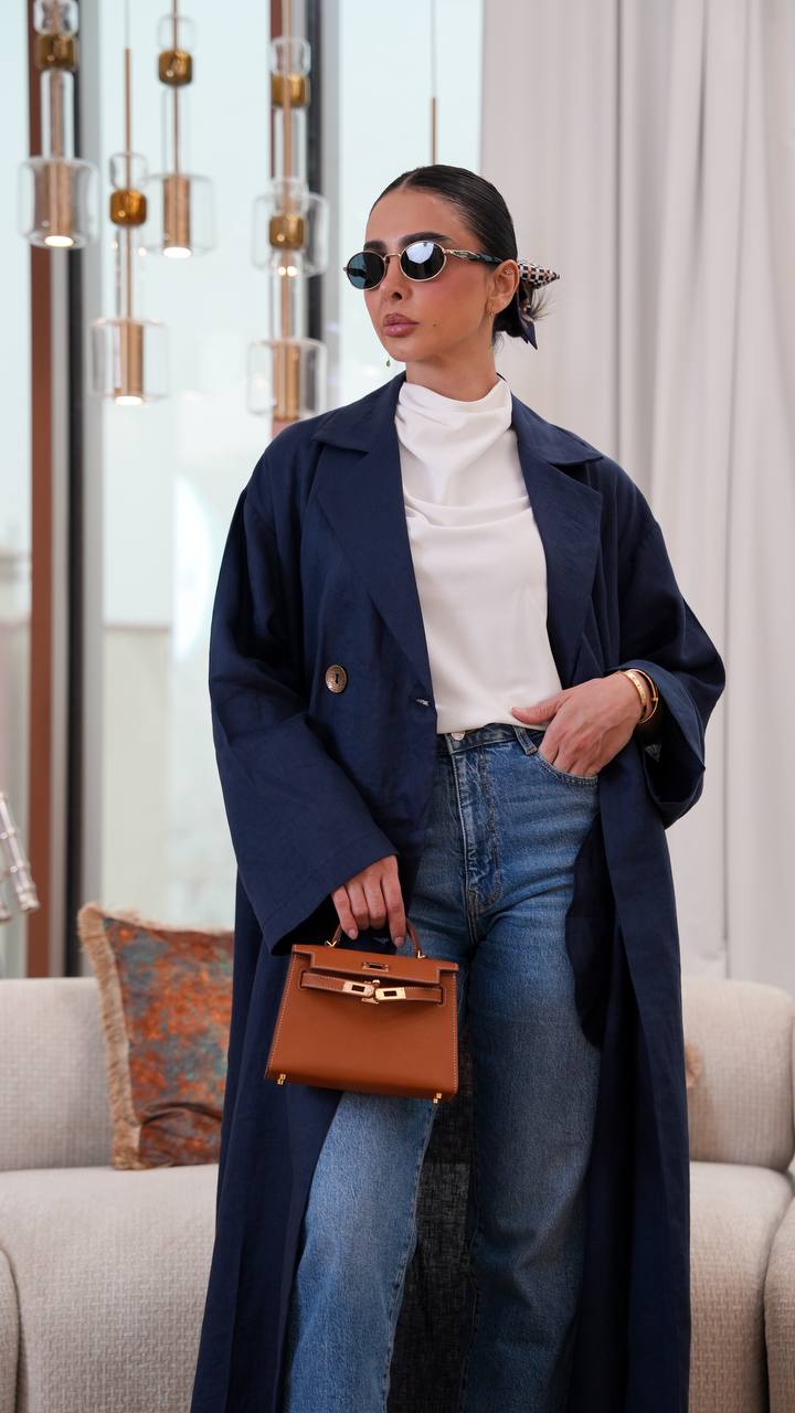 Free size linen trench coat in navy blue. C:401